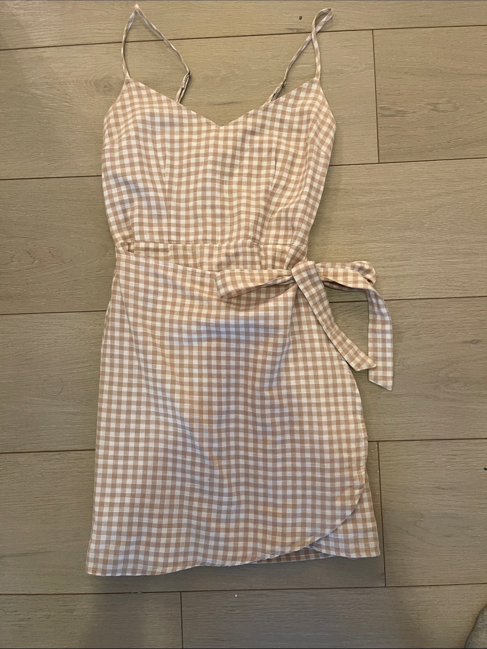 Abercrombie & Fitch Beige Gingham Tie-Waist Spaghetti Strap Mini Dress